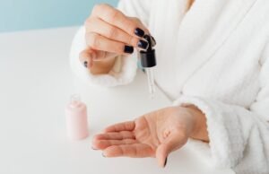 Kako da prepoznate oštećenu kožnu barijeru (i šta odmah da uradite) nega-ruke