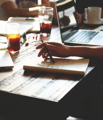 Pokretanje sopstvenog biznisa – od ideje do stabilnog poslovanja